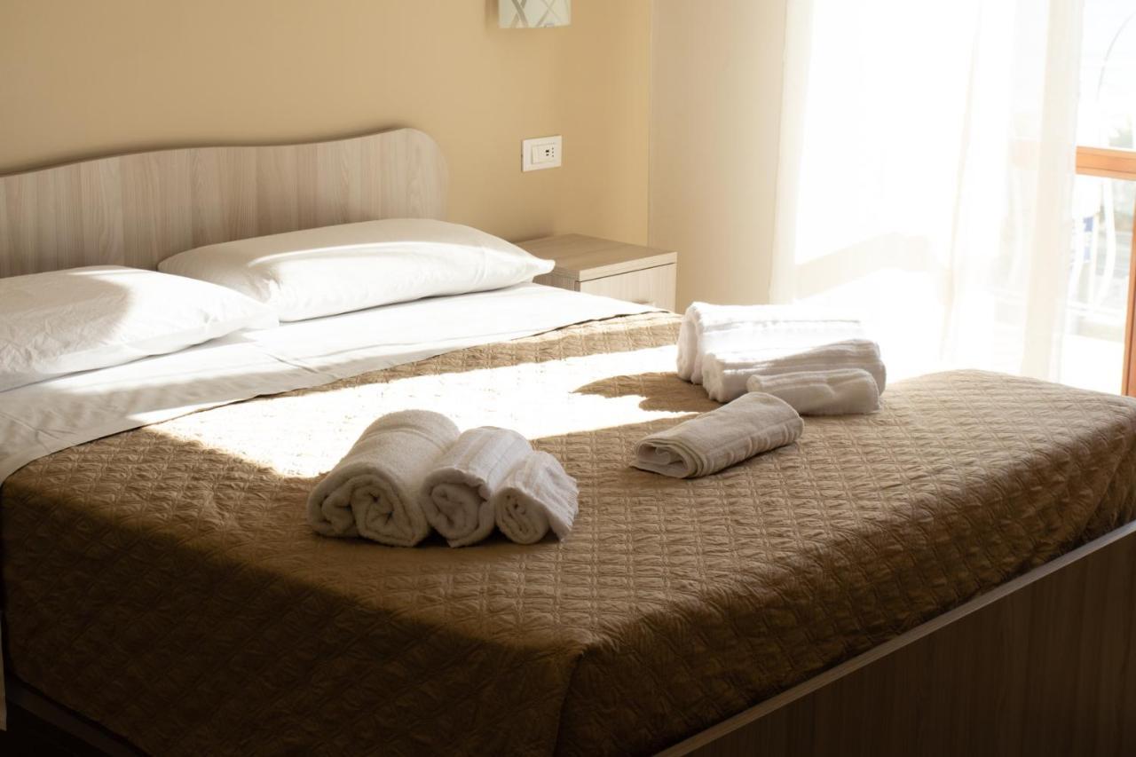 Bed & Breakfast Nonno Gigi - Falerna Marina Bagian luar foto